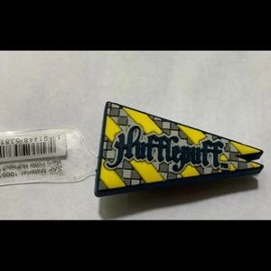 Crocs Shoe Charms Jibbitz NWT Authentic Harry Potter Hufflepuff House Flag